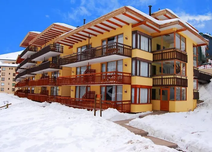Refugio Centro De Ski La Parva